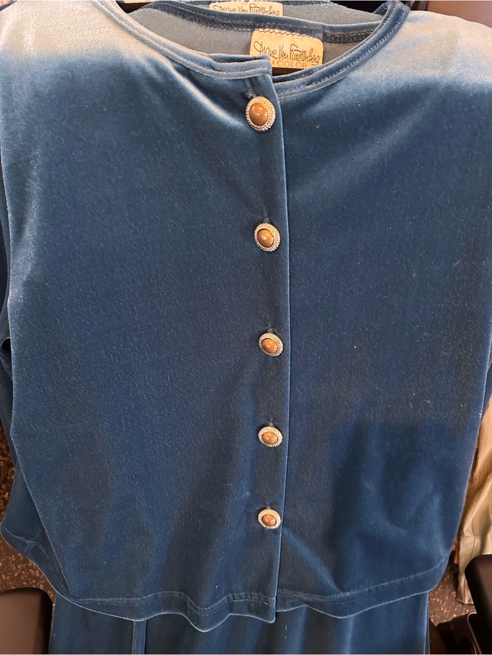 Vtg DVF Velvet Button-Up Two-Piece Set - Picture 5 of 5